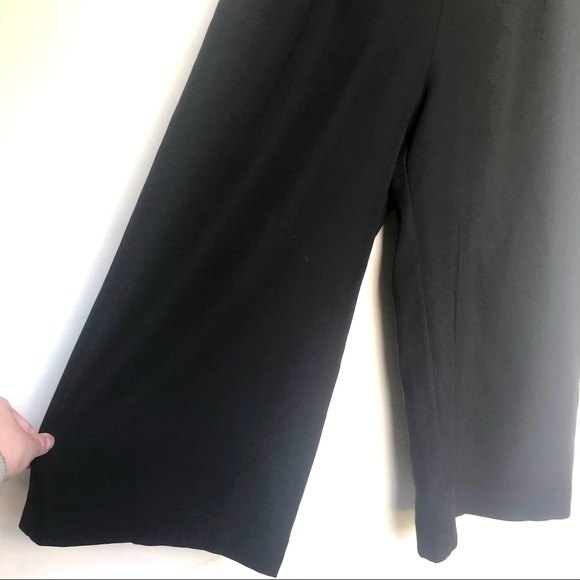 Lululemon Black Noir Crop Pants Size 6 - Picture 11 of 15